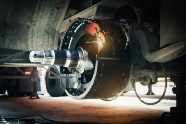 I-80 Mobile Truck Repair LLC's Other Services I-80 Mobile Truck Repair LLC's Other Services