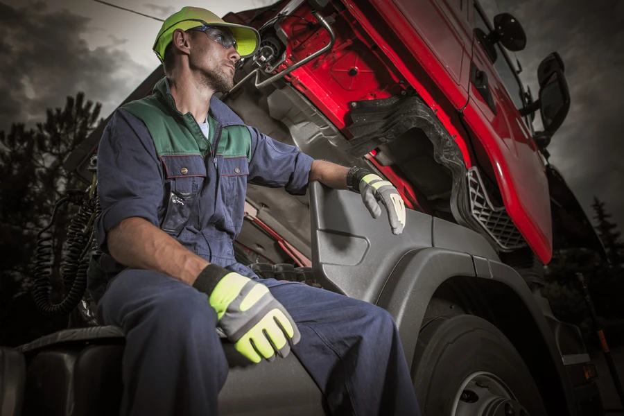 Understanding Transmission Repair In Commercial Trucks in Des Moines, IA Understanding Transmission Repair In Commercial Trucks in Des Moines, IA