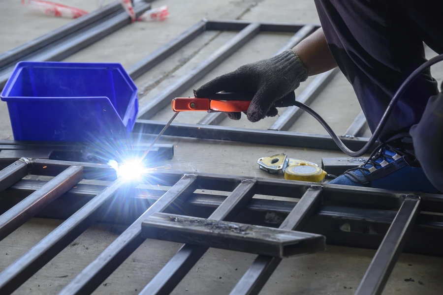 When To Choose Welding Over Part Replacement In Trucks Des Moines, IA When To Choose Welding Over Part Replacement In Trucks Des Moines, IA
